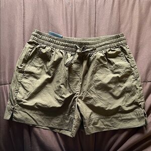 Banana Republic Mid-Rise Olive Green Women Shorts